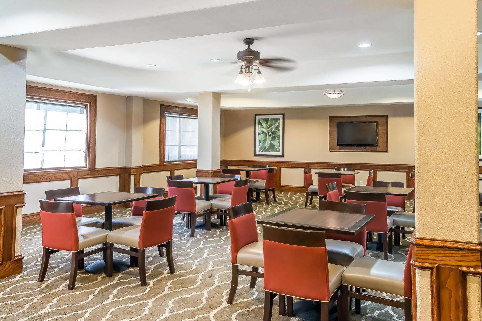 Mainstay Suites Edinburg Exteriör bild