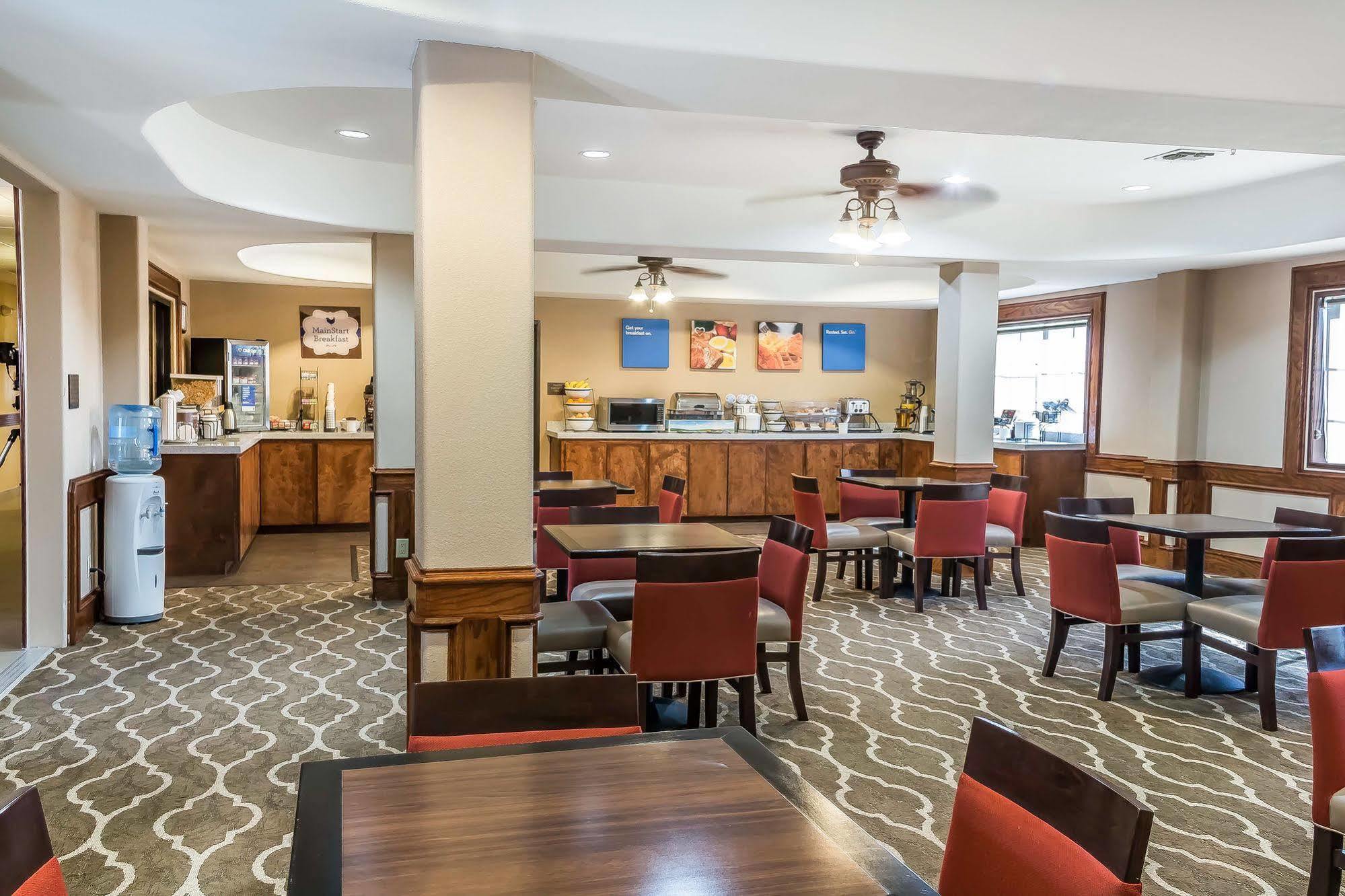 Mainstay Suites Edinburg Exteriör bild