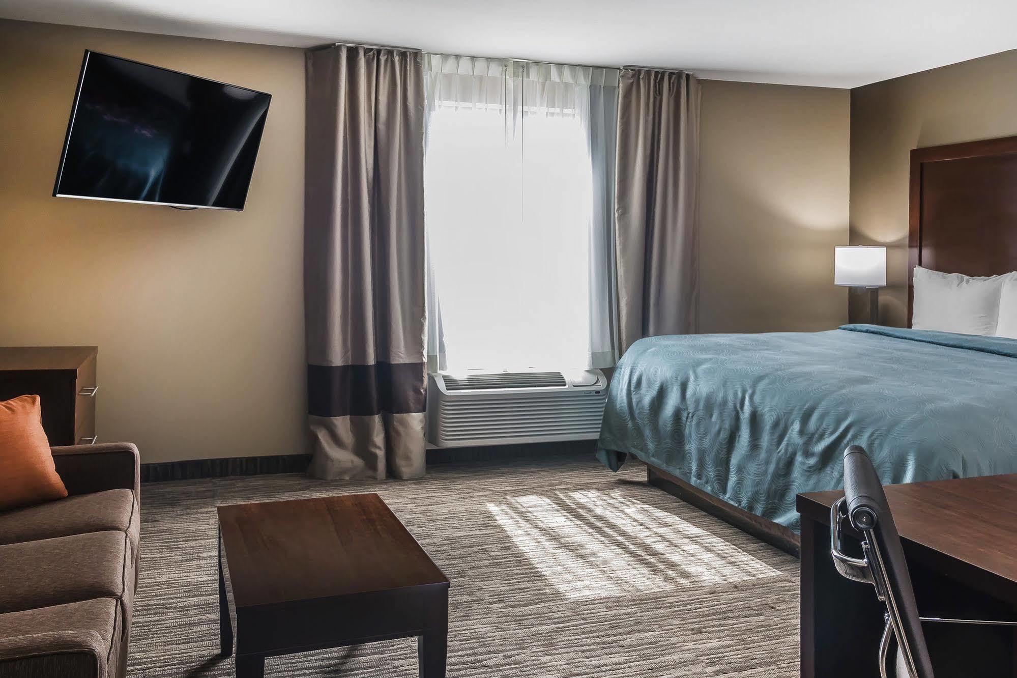 Mainstay Suites Edinburg Exteriör bild